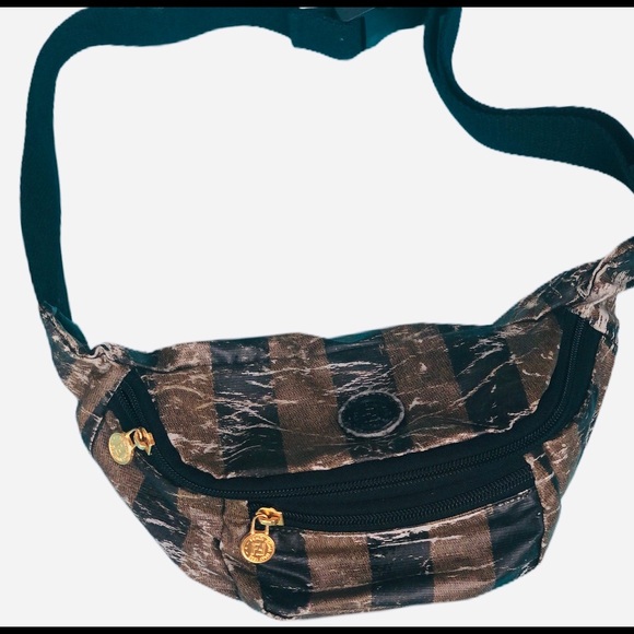 vintage fendi belt bag